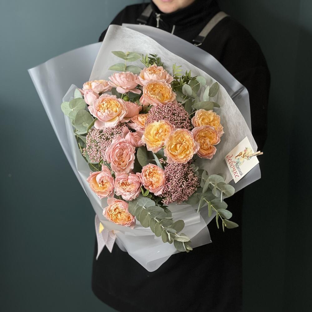 Букет из пионовидной розы 